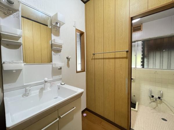 幸手市東5丁目貸家