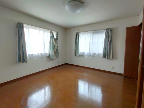 久喜市菖蒲町下栢山貸家