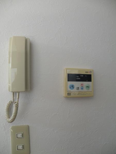 イーストフォー