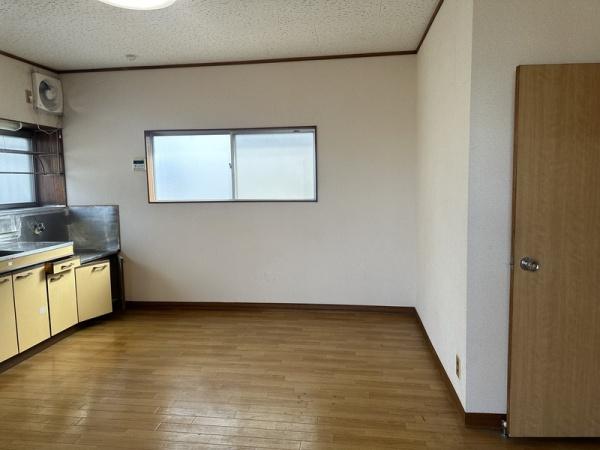 睦町貸家
