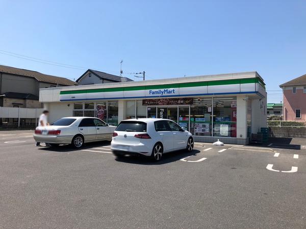 エマーユ久喜2(ファミリーマート久喜東店)
