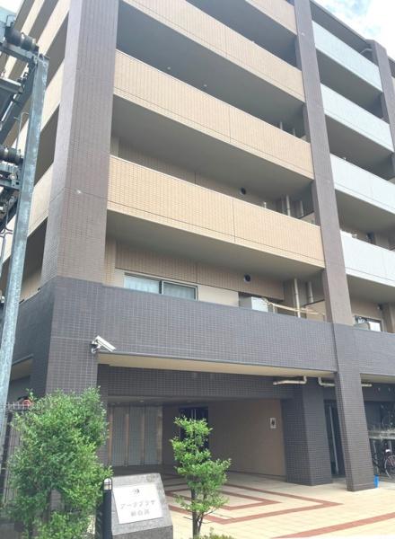 白岡市新白岡７丁目のマンション