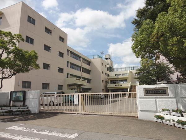 小森谷マンション(幸手市立西中学校)