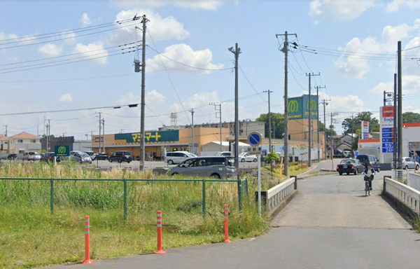 蓮田市御前橋1丁目の貸家(マミーマート蓮田山ノ内店)