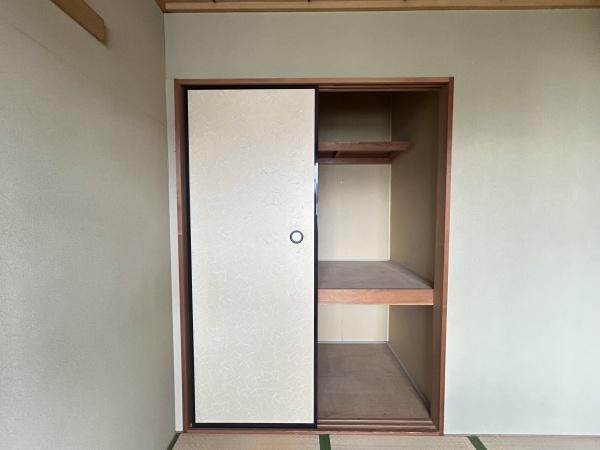 緑台ハイツ(収納)