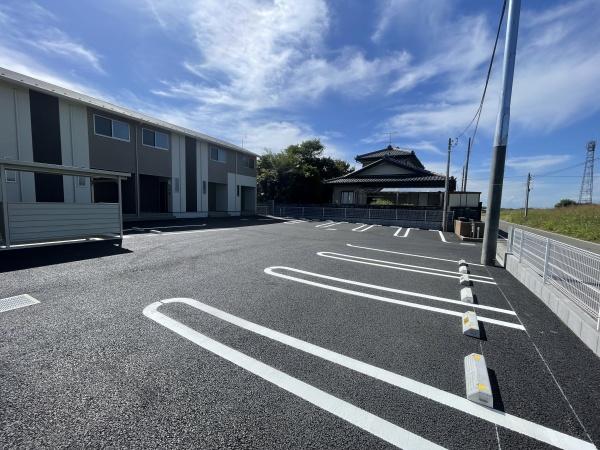 グランディール(駐車場)
