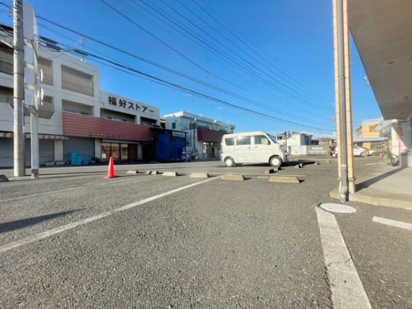 ファストシンメイ元町裏