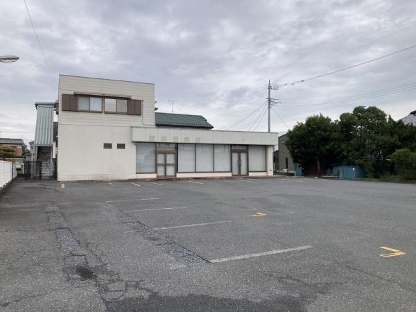 OKP菖蒲(駐車場)