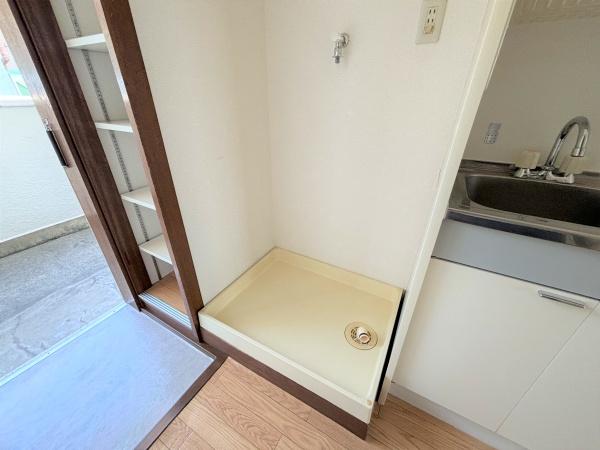 日新ハイツA棟