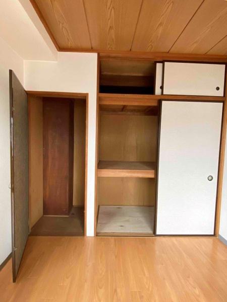 今成マンション