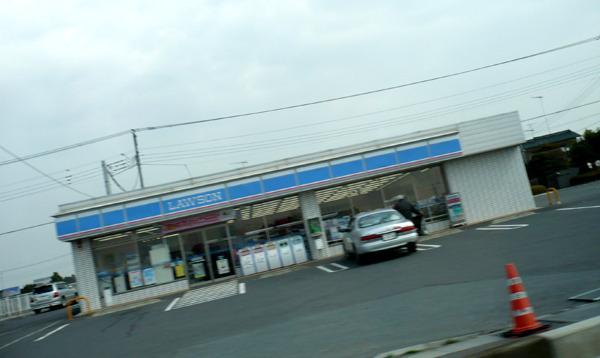 フィオーレA(ローソン大利根北大桑店)