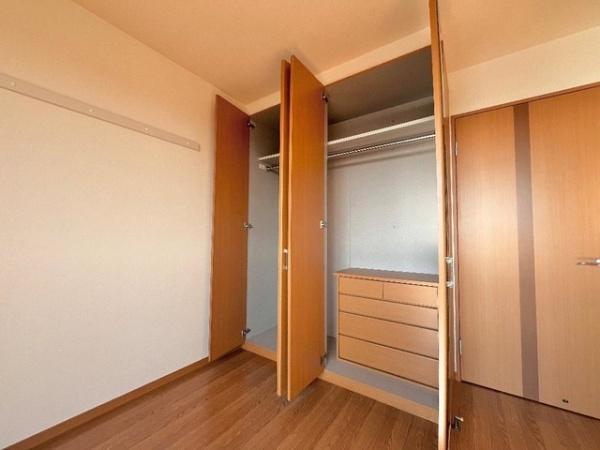 ティー・エム・ラドゥール(収納)