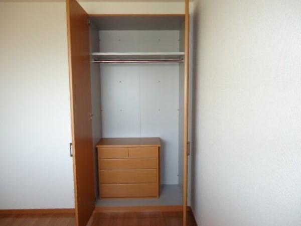 ティー・エム・ラドゥール(収納)