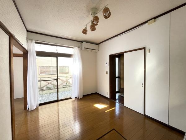 春と風のルピシア