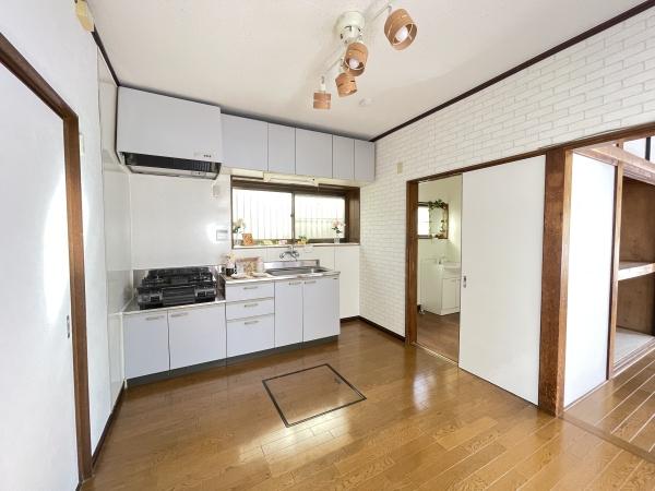 春と風のルピシア