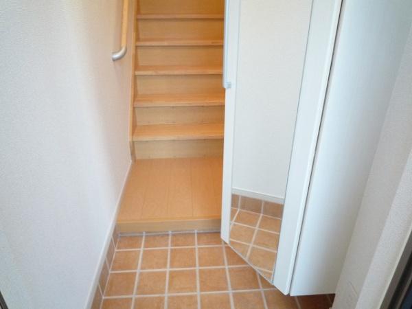 イーストヒルソレイユ