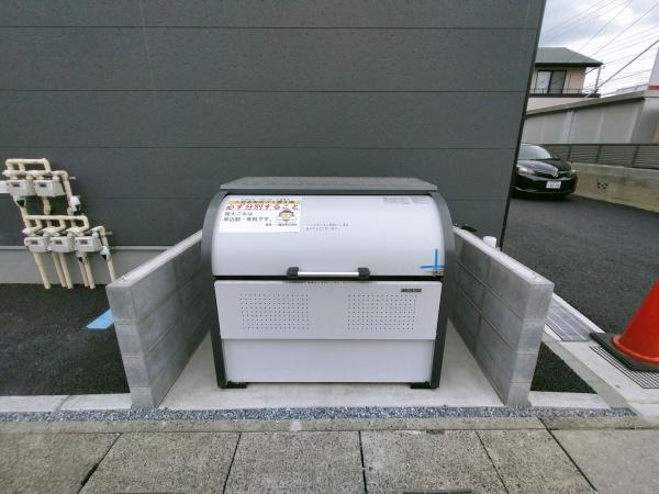 ガレージハウス久喜青毛