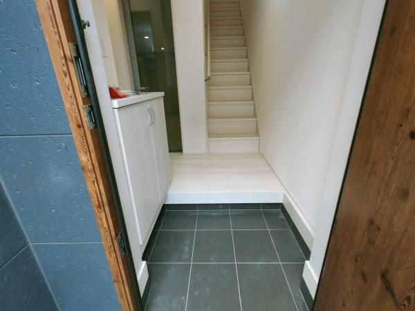 ガレージハウス久喜青毛