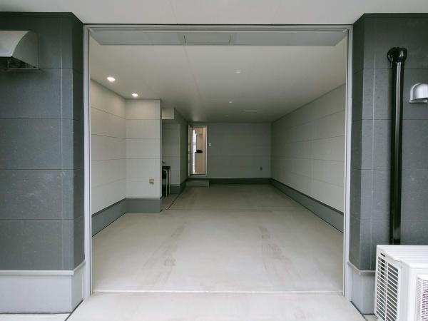 ガレージハウス久喜青毛