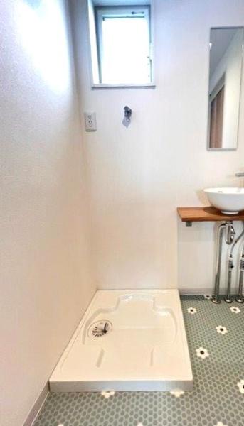 ソレアードアクア　B