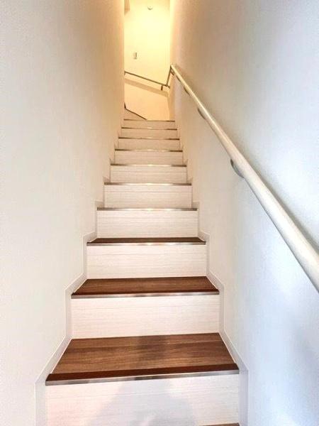 ソレアードアクア　B