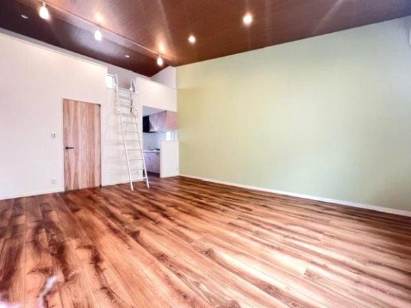 ソレアードアクア　B