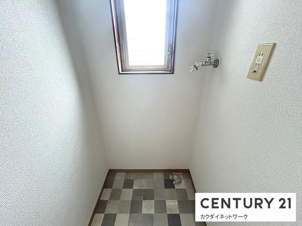 シックスストーリーズ