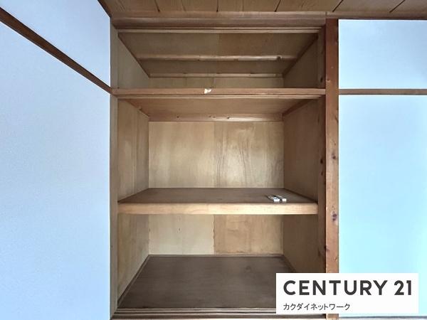 シックスストーリーズ