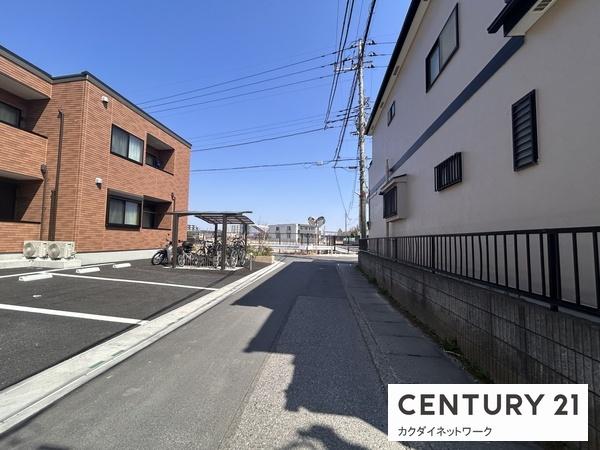 オークビレッジ