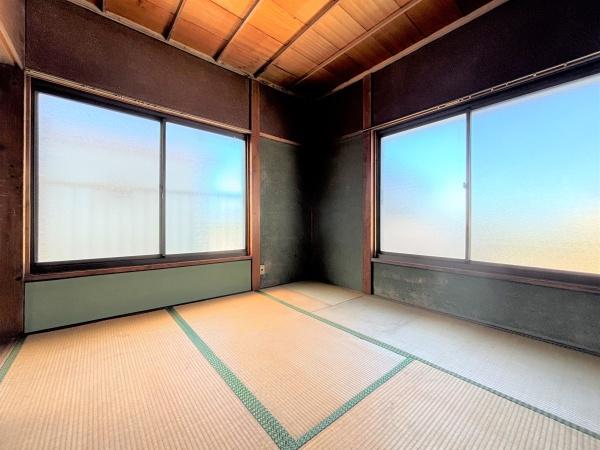 幸手市中２丁目貸家