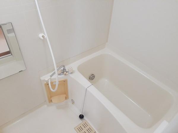 幸手市北１丁目のアパート
