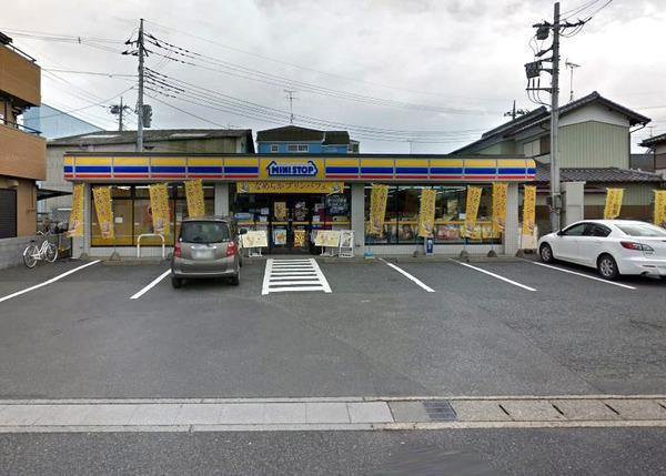 サンビレッジＫＩＭＵＲＡ　Ｇ棟(ミニストップ久喜本町店)