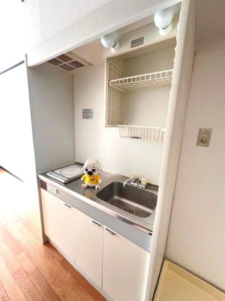 日新ハイツA棟