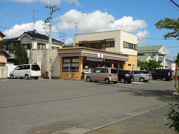 フロムダブルレジデンス(セブンイレブン加須川口2丁目店)