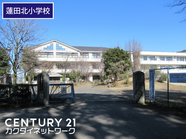 伊奈町中央貸家　A(蓮田市立蓮田北小学校)