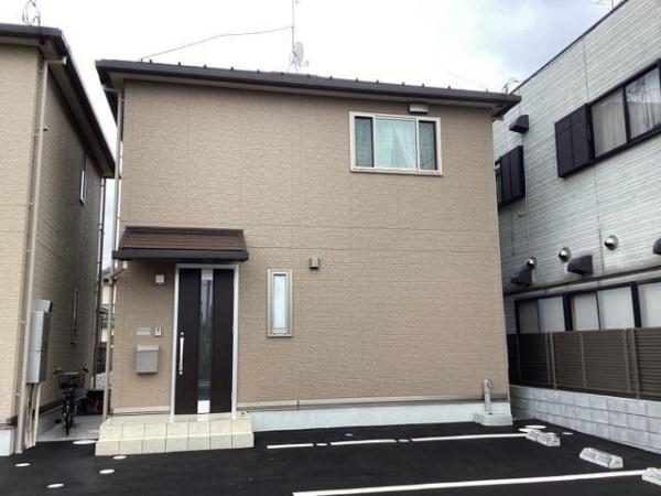 伊奈町中央貸家 c