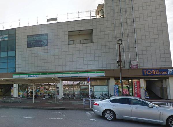 グリーンテラスB棟(ファミリーマート加須駅前店)