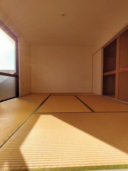 白岡市白岡のアパート