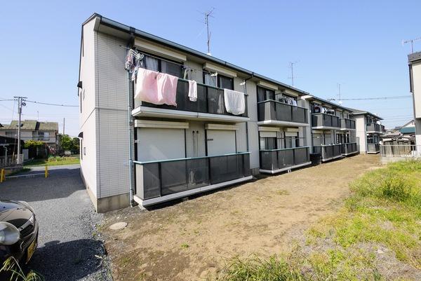 白岡市白岡のアパート