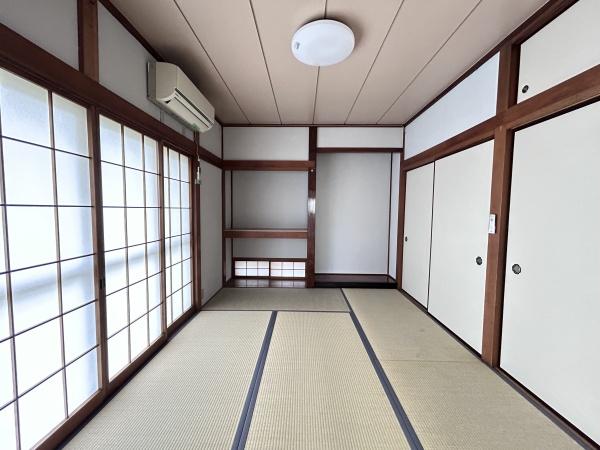 菖蒲・松本貸家