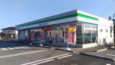 ソフィアハイツ5号棟(ファミリーマート鷲宮上新井店)