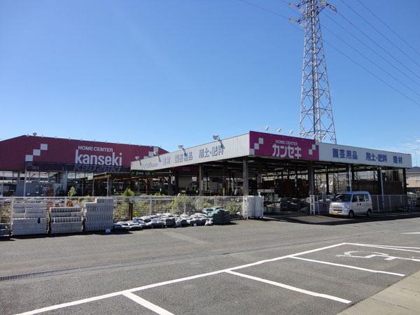 ソフィアハイツ5号棟(ホームセンターカンセキわし宮店)