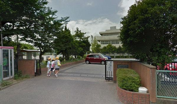 プティヴィラージュ2(幸手市立上高野小学校)