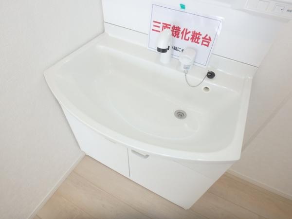 クレイドルガーデン加須市麦倉第1　1号棟