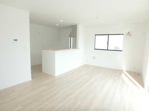 クレイドルガーデン加須市麦倉第1　1号棟