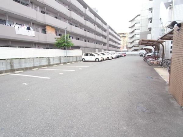 ラ・トゥール箱崎宮前