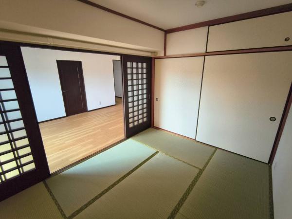 グーテンハイツ箱崎3