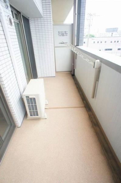 ルミエール箱崎駅前