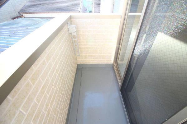 福岡市博多区吉塚１丁目のマンション