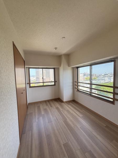 福岡市博多区千代４丁目のマンション